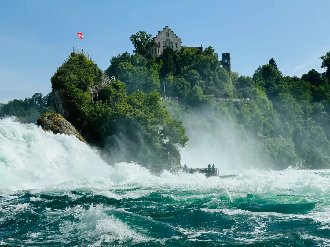 9fa8a6eb6ac7c4d8d3a012f5261098e1-sz_468444