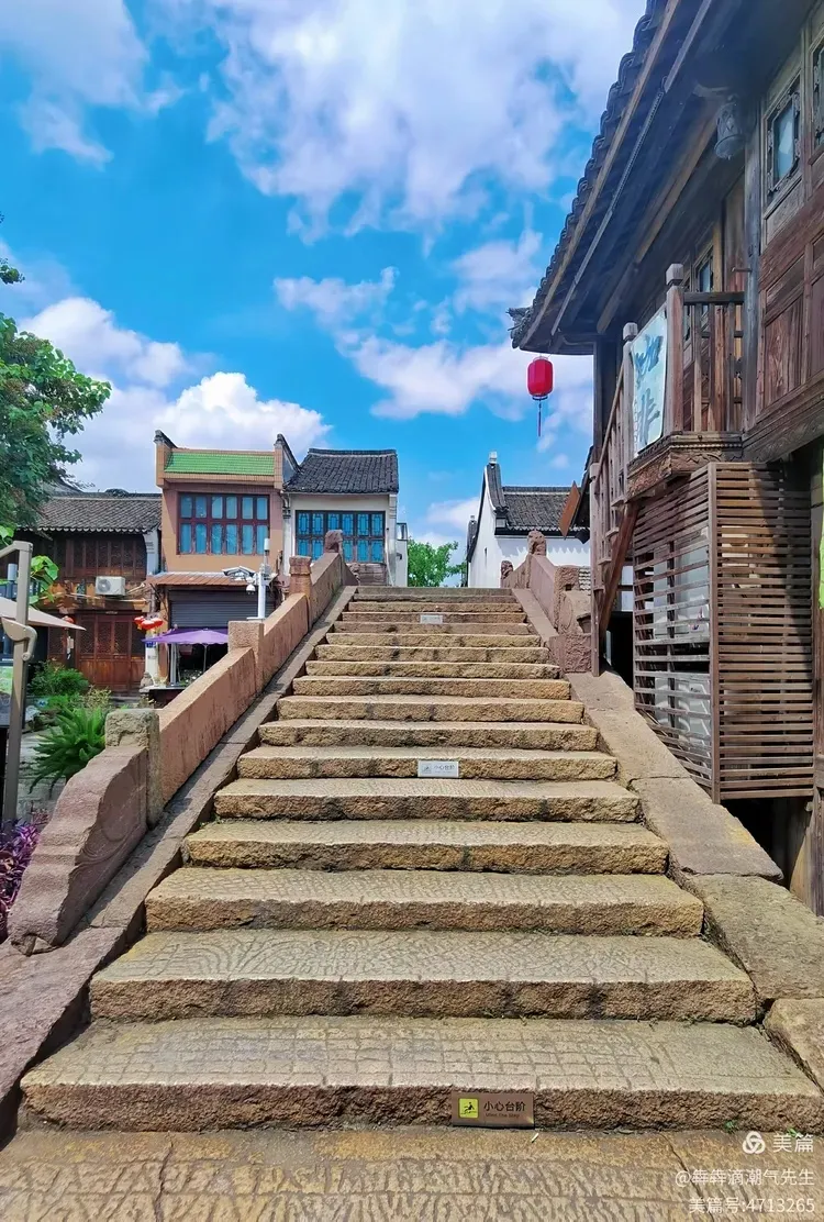 a004422c447cb92c7e63eecf7eb8bf46-sz_423869