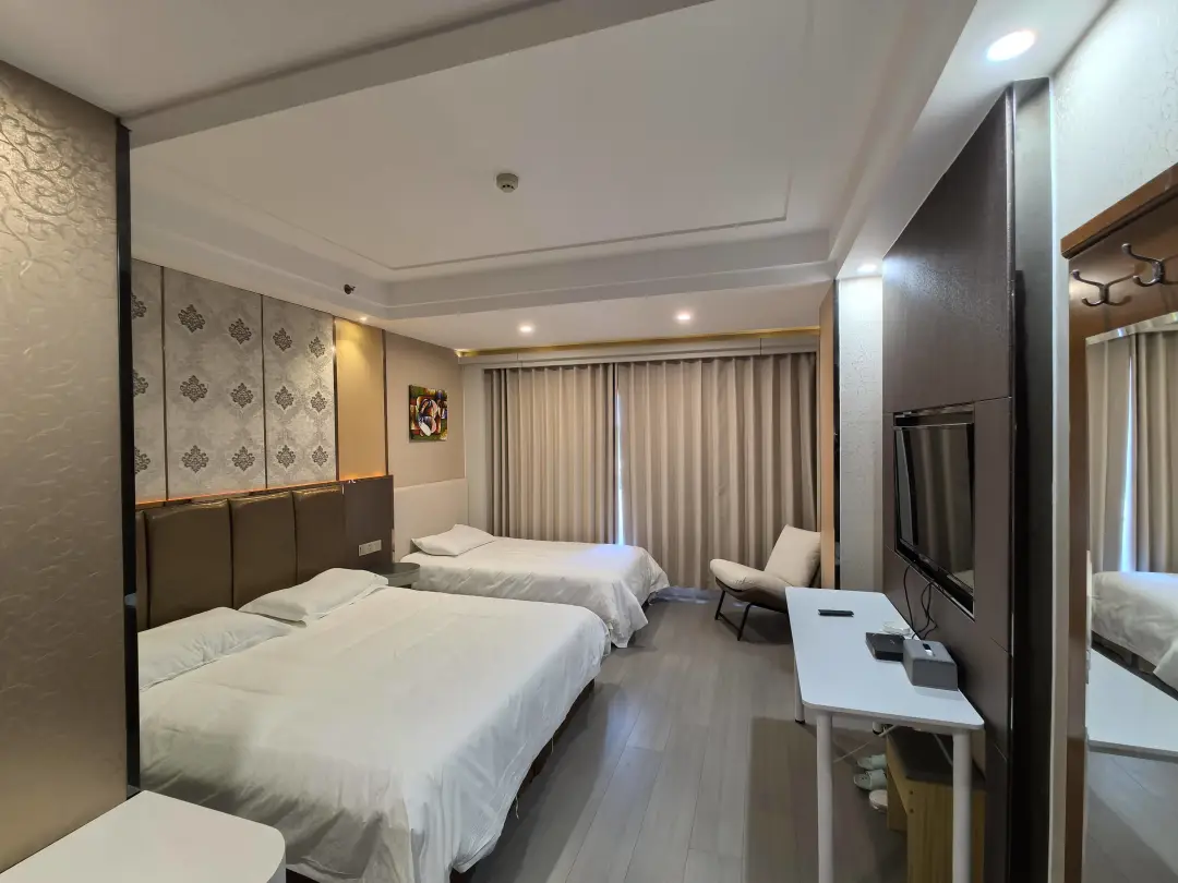 a333e9f9fc557ac62a49769ac2079b8a-sz_605564