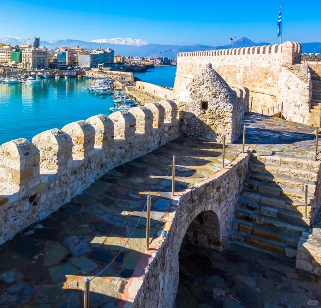 ac1f819ebb87cab6c1839980eefc1112-sz_360086