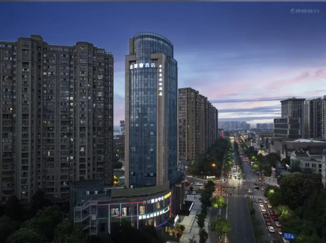 aced0fb18ec2e3df8583d7b258a4dace-sz_408359