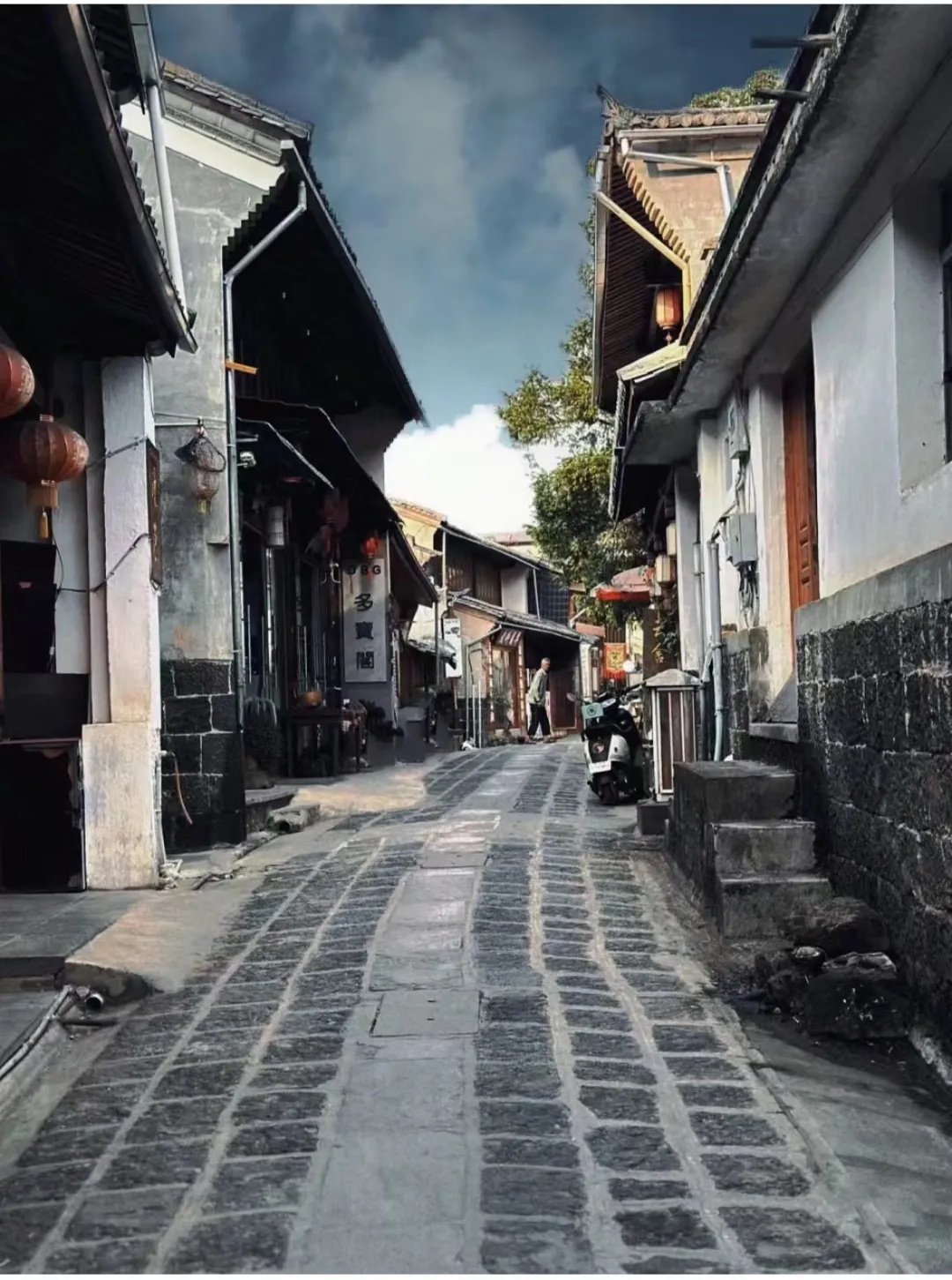 b1738607ae74b77ad650e7e0f875144b-sz_431930