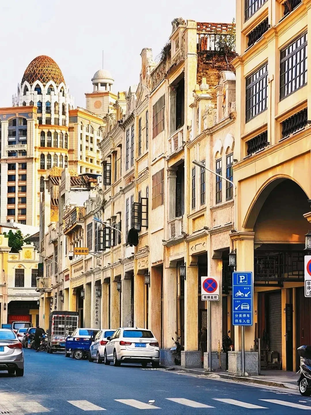 b8901150da48fa63b779b9919b1a1c28-sz_631950