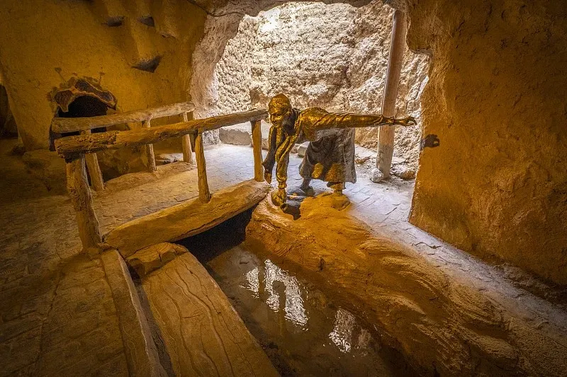 b9ff31708beb334fff8de2921b048116-sz_175910