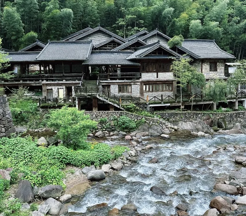 bbb8dde972998588772d1b1f055f3ccb-sz_1715989