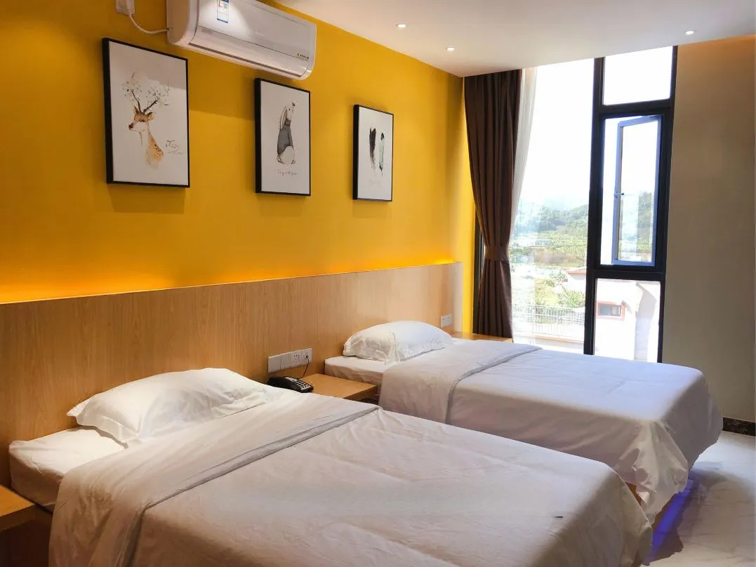 bbdb4e4c4263366daeb2e3c12057428d-sz_1397713-3