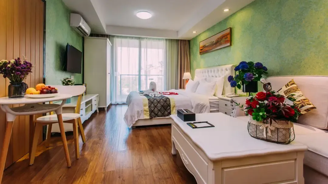 bdc79f1ad85a262596077b775284ece8-sz_1285339