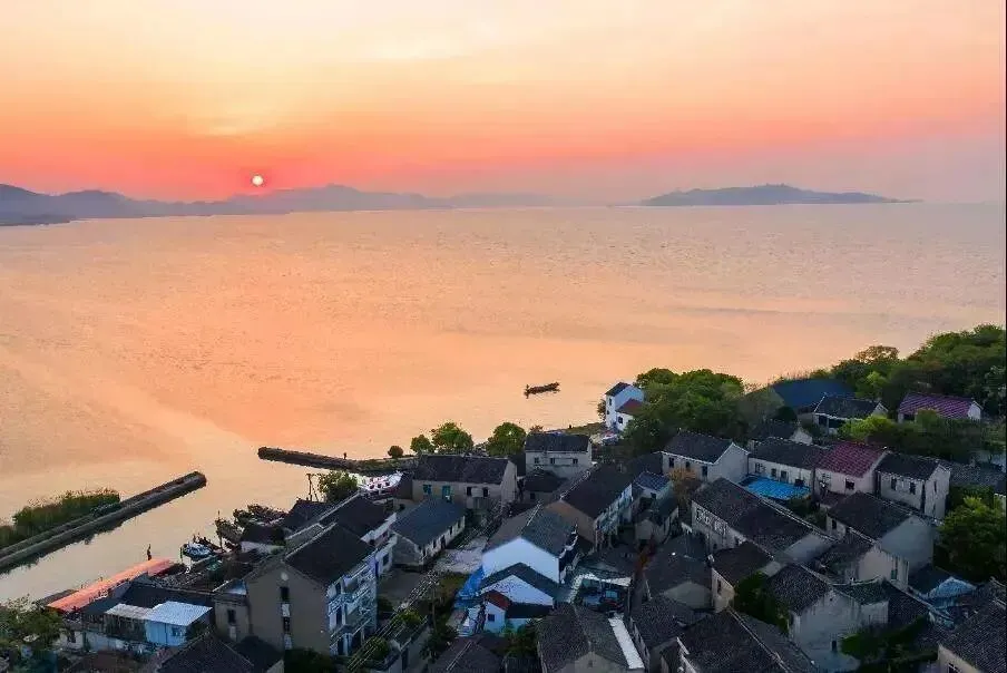 bef8419e2d325570c795b28e2ec5d96f-sz_76304