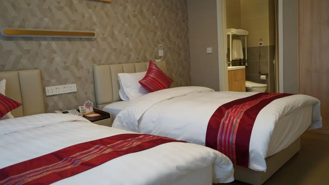 c0eb477c066e4aaf98b186ad3a842aa7-sz_66074