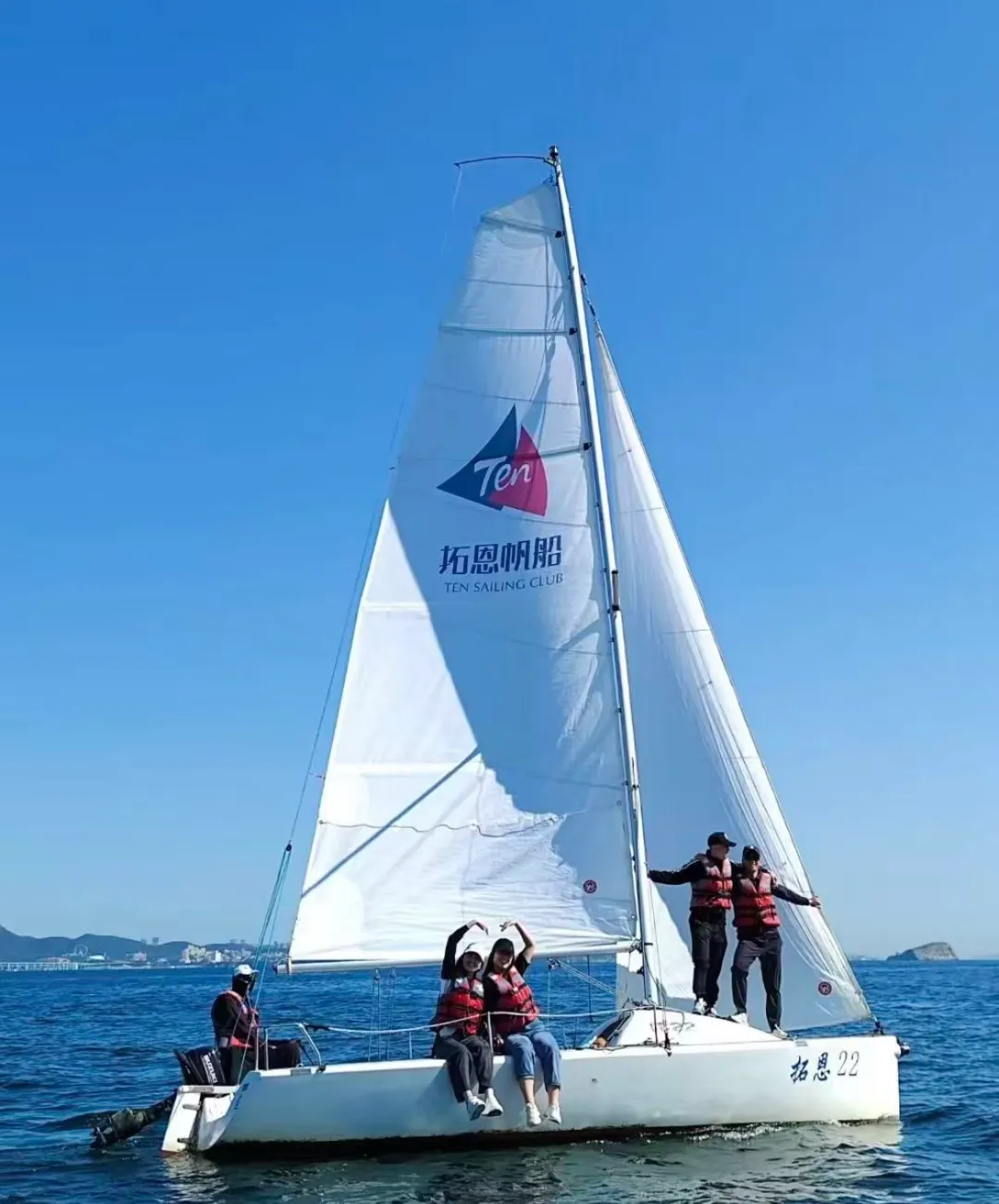 c22da2f6fee9553f154f59b5d793e808-sz_1225783