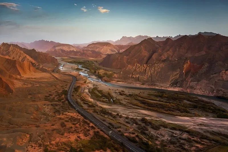 c2702cdd7a8bd56675eeaaae2ba38ed3-sz_110247