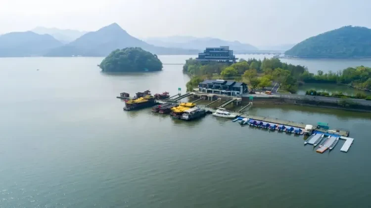 c5f4cc66b61a7a70ade5541999a14d38-sz_59124