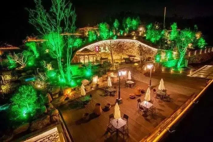 c8f9d9dda90d4f953eca202e121c8d93-sz_81574