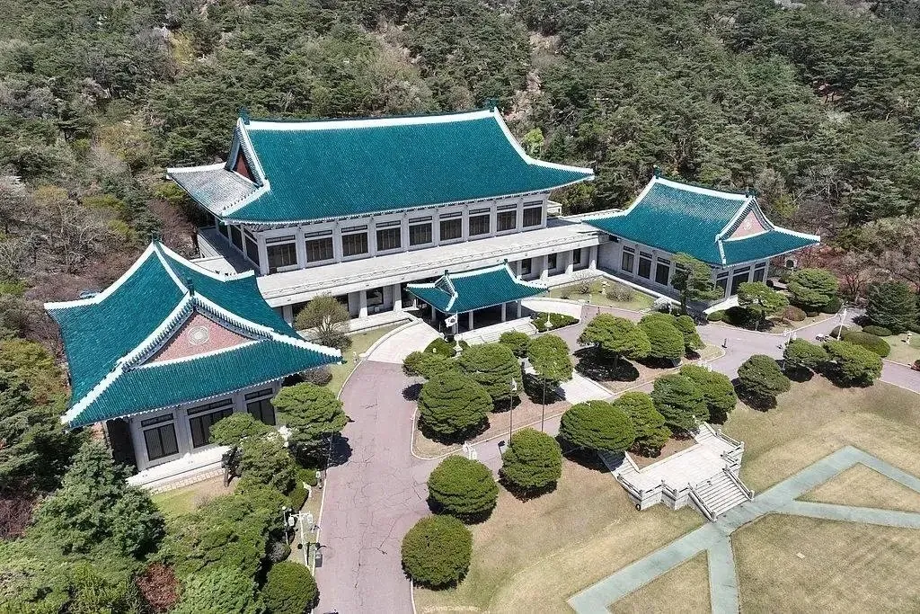 c97026704a317df94375ddf5d8fa22e1-sz_391631