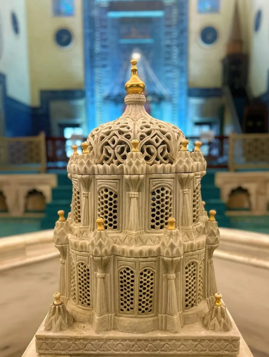 cd2ff5f1cb6890217cb0fb94f5b14474-sz_302342-1