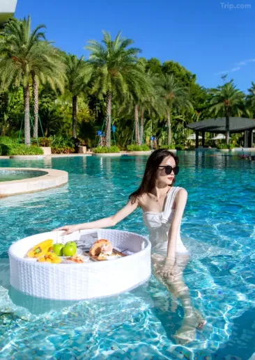 cf1b77cbd3d804268cd4b18b0c817bdf-sz_349420