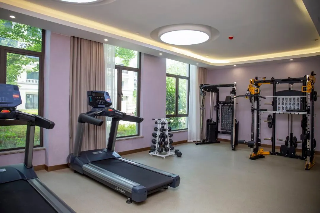 dbd84600ad424095b75df512500f07dc-sz_103205