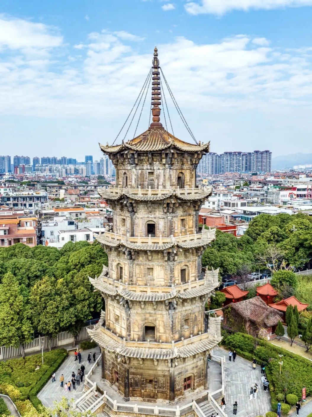 dbec4277caf7a159c418f71a5da23f3d-sz_763672