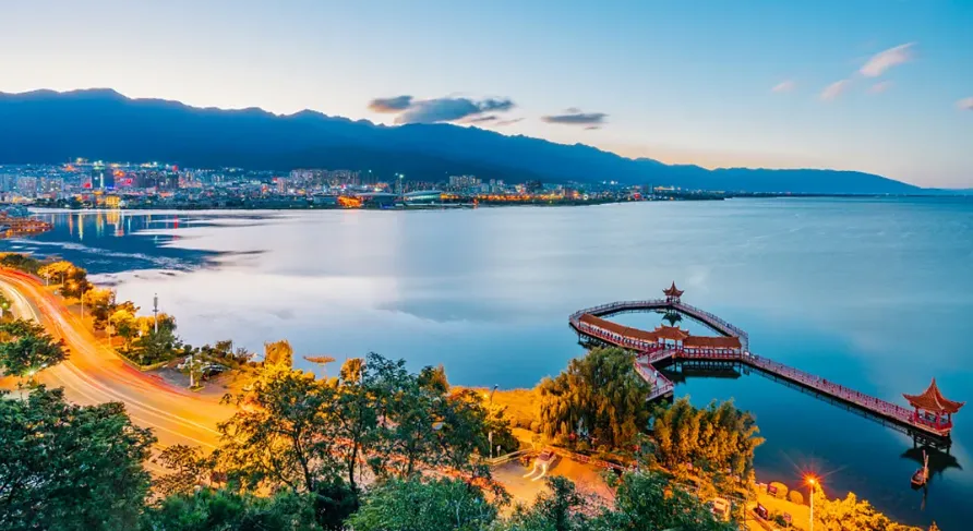 dc8d51f8854690a35cd05eface7a0174-sz_909874