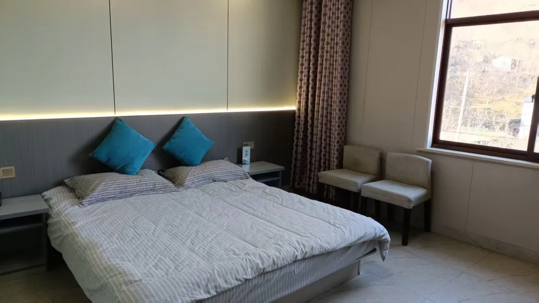 deb102b6b13abd50a0e015b233004d62-sz_2966665