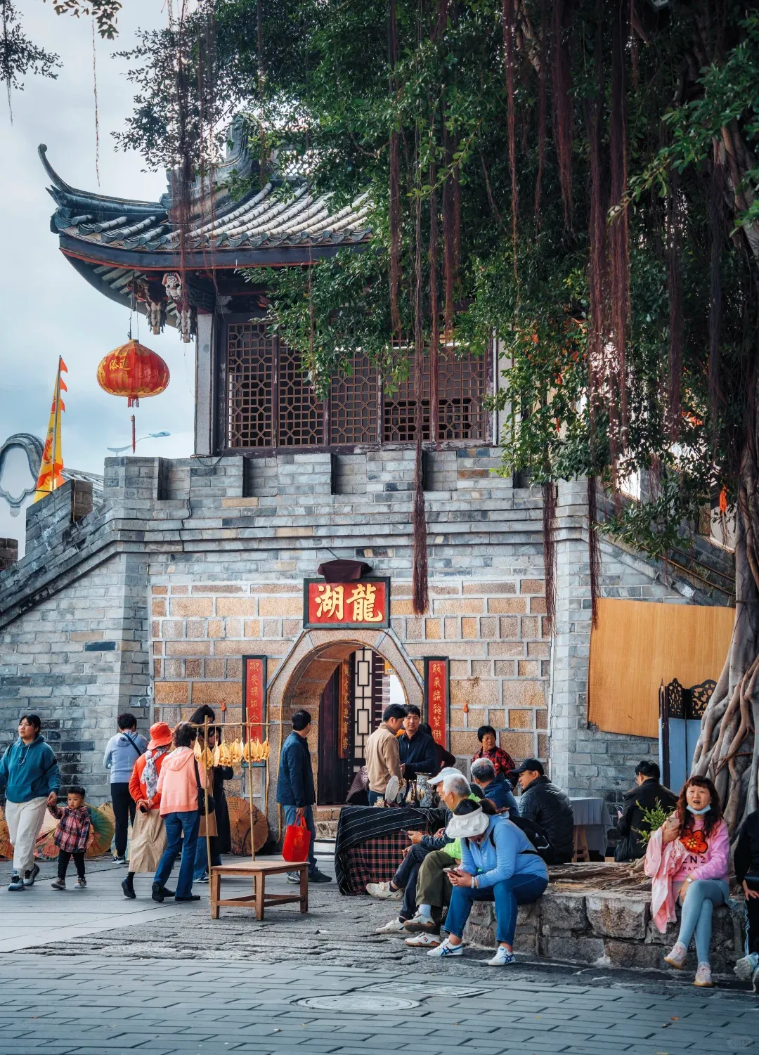 e1851587a88fade5bcd92f18ffceadc0-sz_4049938