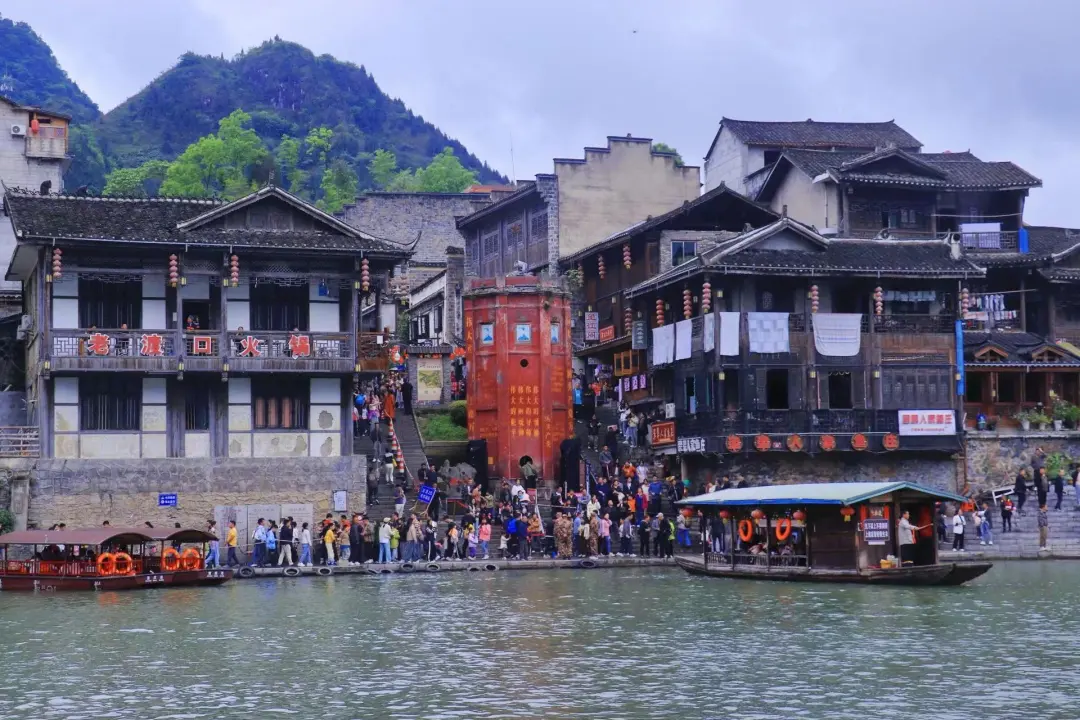 e4c14b31eb7a676b1d5805138beeb498-sz_421884