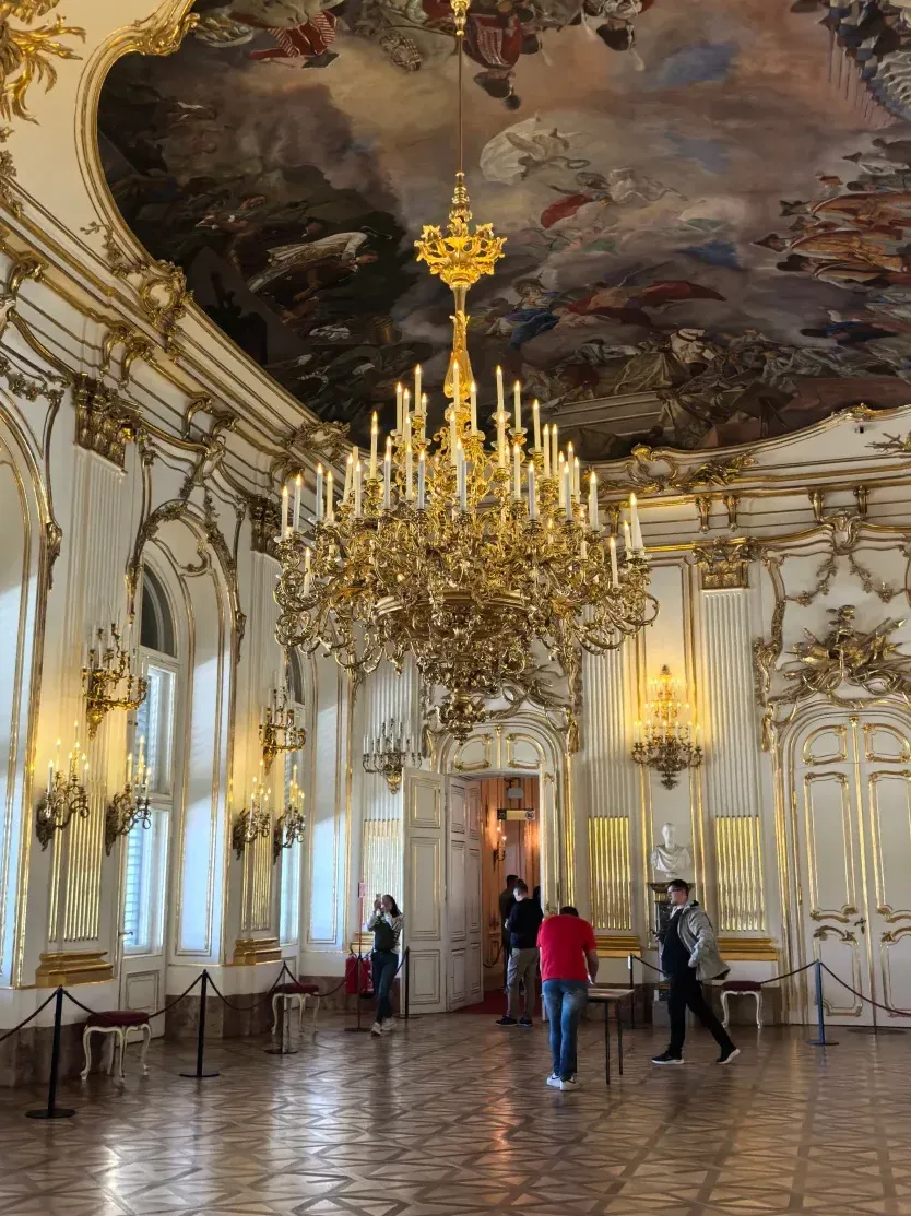 e6ddeafddc91b9be1c77a1ea48e10736-sz_2427871