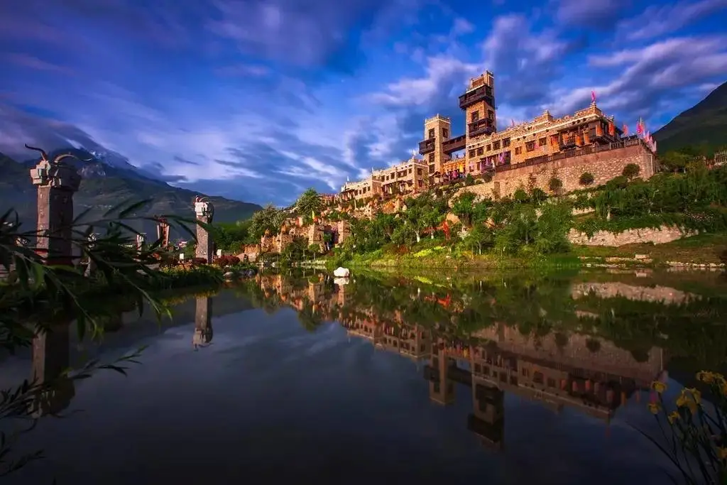 e94d512f7e2805ffa2e5ed0430ed2053-sz_85055