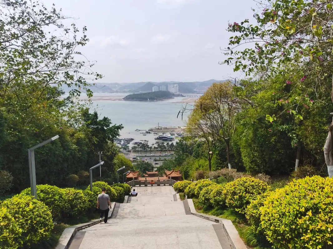 e9a97e476fc1537c88f521ba77716c00-sz_221854