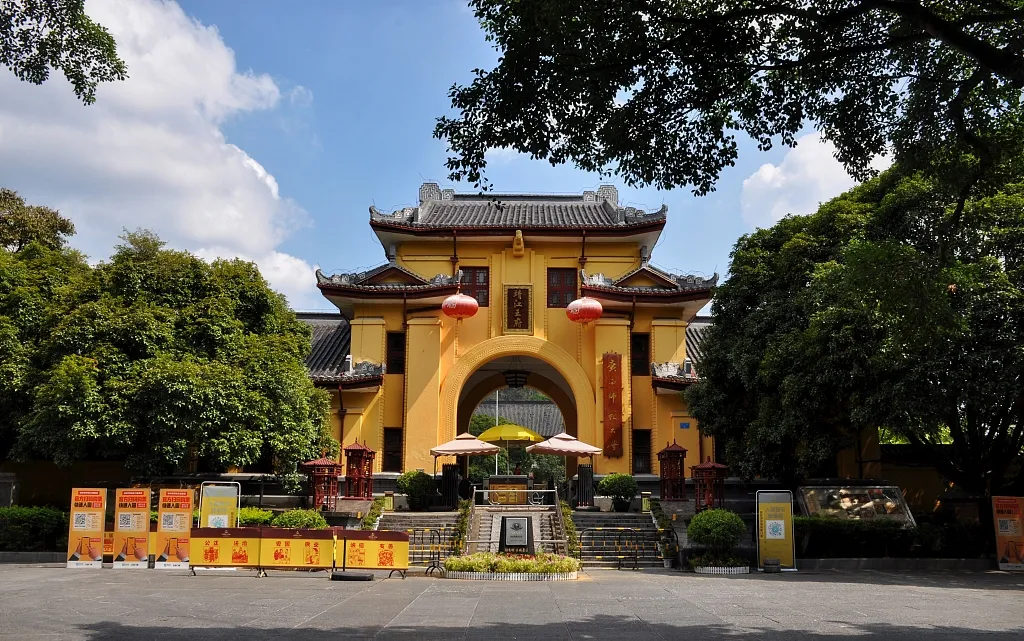 eb83313caf5bb4e61864f661d0be9a11-sz_483057