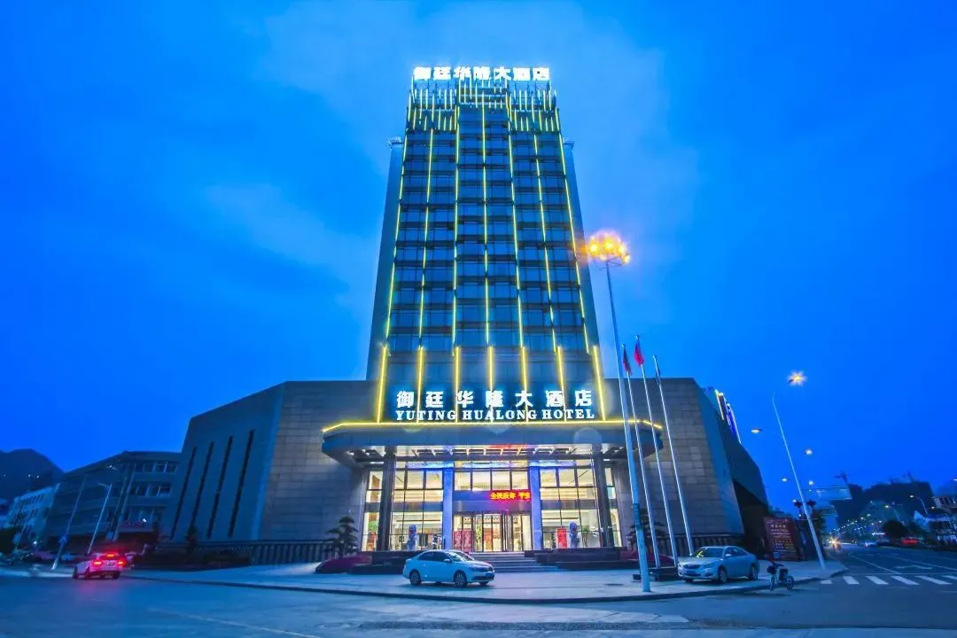 edece7f9cd39d8130bf111ff40f989ee-sz_89902-1