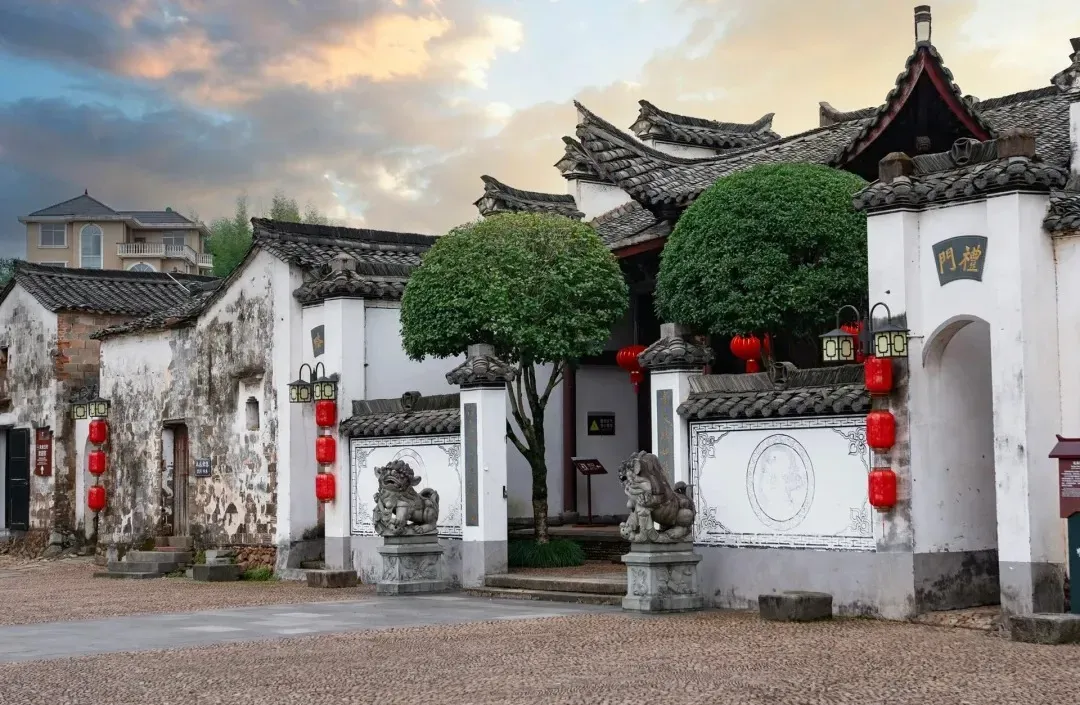 ef326347afcadb97460e3fed716fc5f9-sz_1427780-1