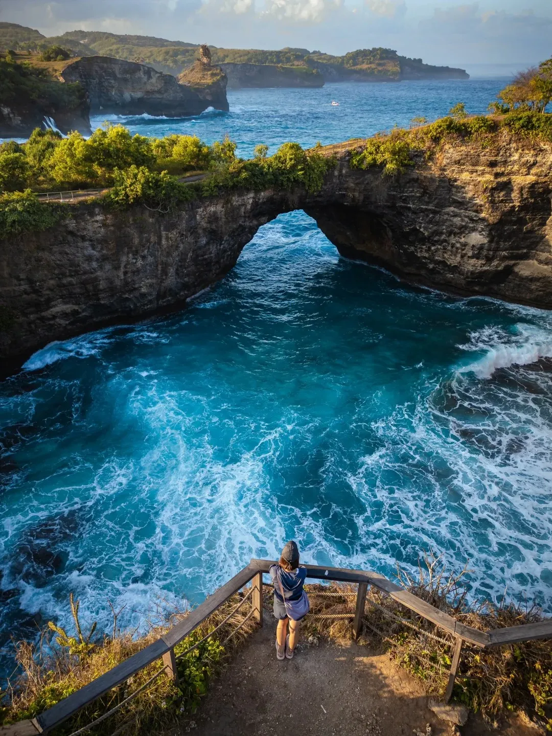 f0e1c7105b510643338f2cbfe934dfde-sz_619251