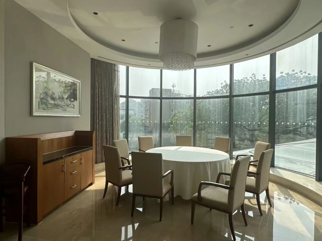 f156d2d0419c4938fb1d2f6faec17385-sz_783273