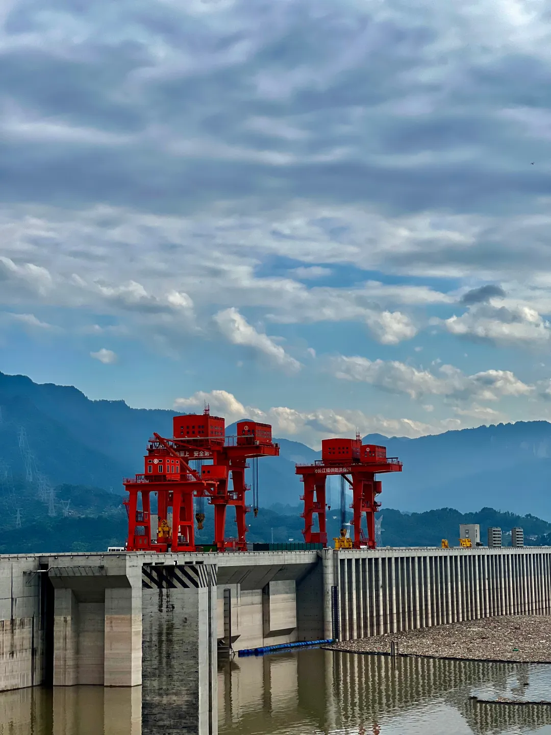 f1d689597e4aca2f5deaec9074cd6590-sz_6983728