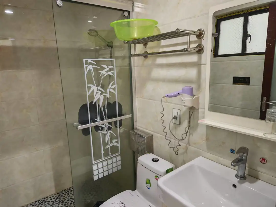 f206055c00c00829a4599048d42cad89-sz_148978