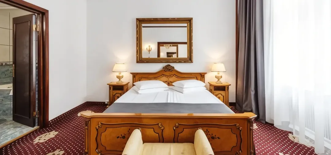 f298ff5023400fc7c2b23447cdd8d58a-sz_236153