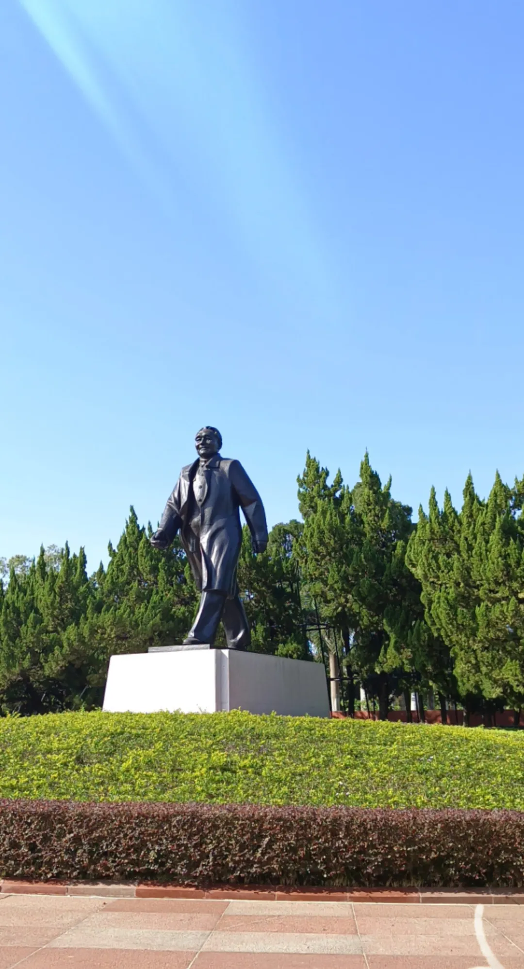 f3e6b4875458cc66b99afe78ebbcfbec-sz_497184