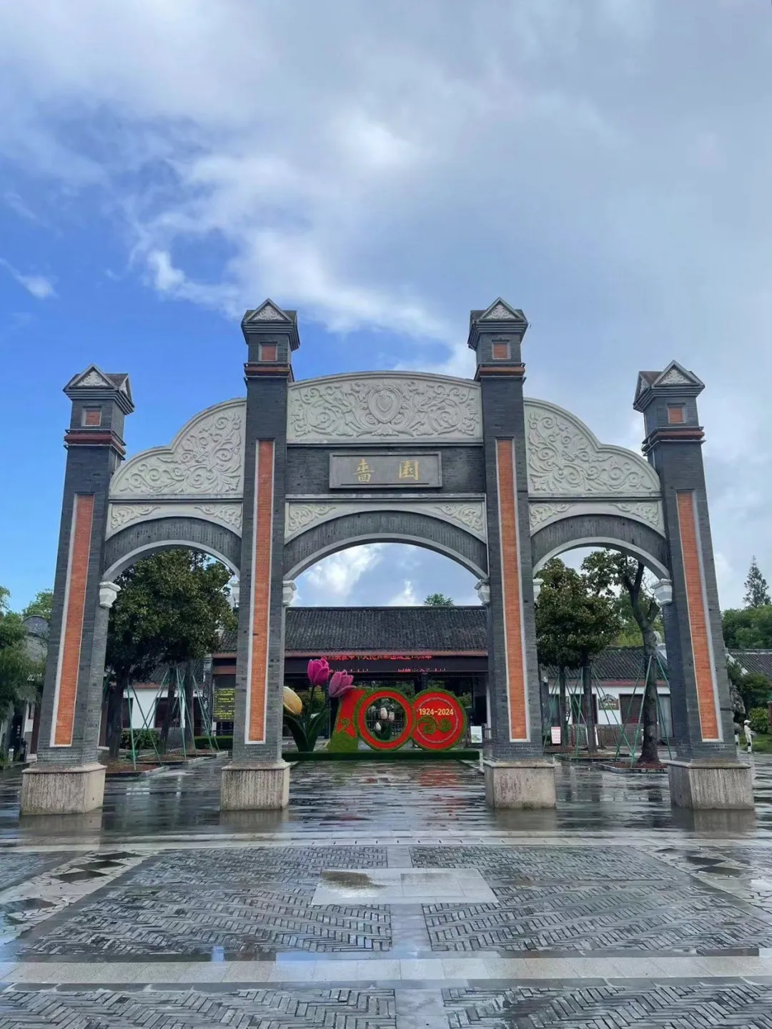 f617c7be71d80f2f5afe2520624c012c-sz_354549-1