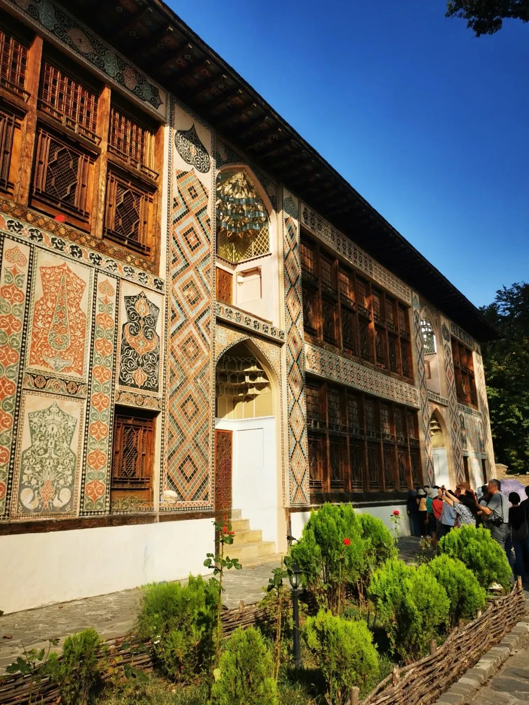 f74afe191e64711fa9edc76dee01183c-sz_572627