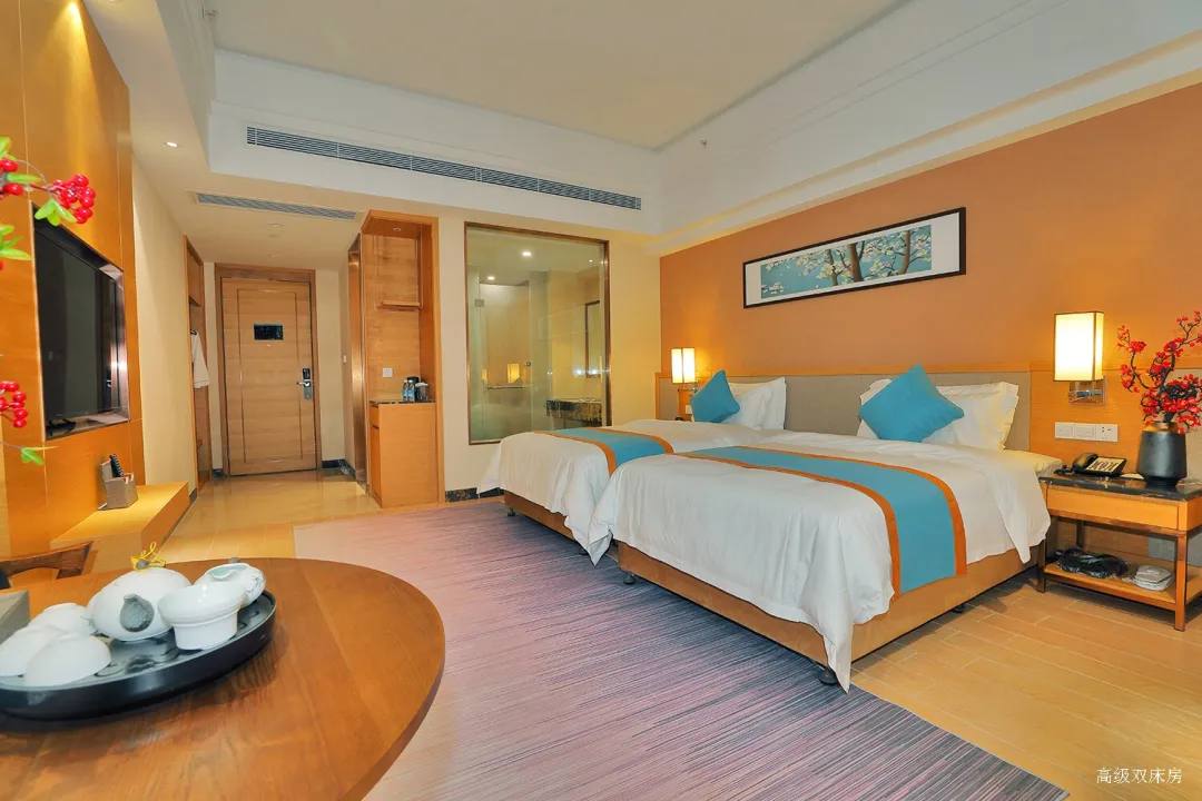 f7c47f448dc8496aeeaddcc1bbcc1e25-sz_270045