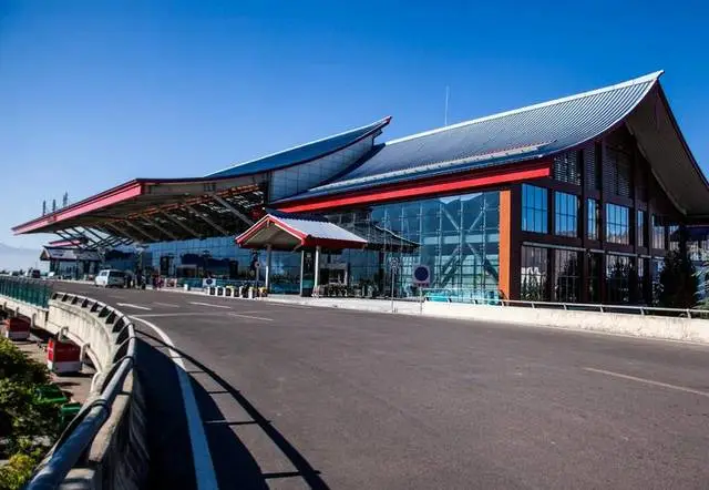 f81fbfbd137196adcbf54d63ccbdbe47-sz_44521 f81fbfbd137196adcbf54d63ccbdbe47-sz_44521