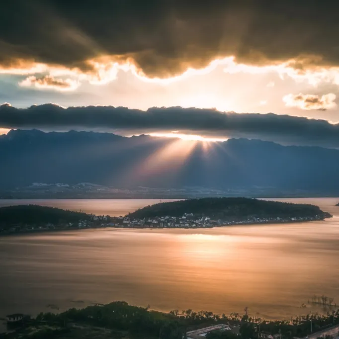 f918d47791a81fb929c93bc52f62025d-sz_465524