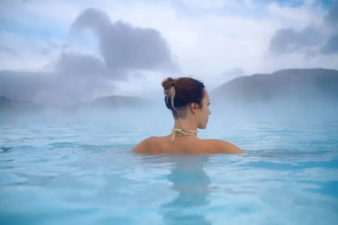 fbc88c52462493aefb41f79da7b8c82c-sz_40674 fbc88c52462493aefb41f79da7b8c82c-sz_40674