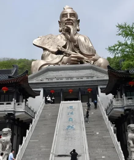 fcdb11296426639558c4b35256025bfa-sz_422491