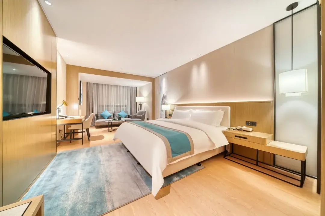 fe32692499a40c9da196818473341215-sz_879776