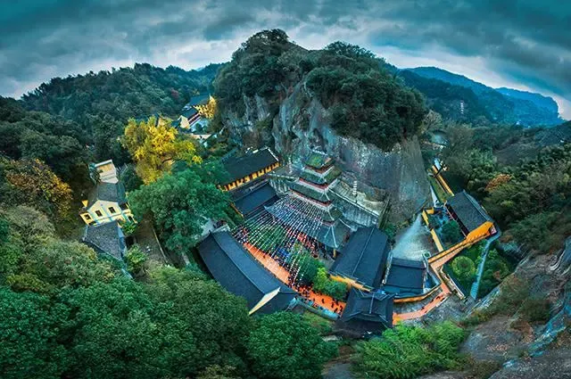 fe8b5ef5fe3e7a0c0281917a11d5def0-sz_584689-1