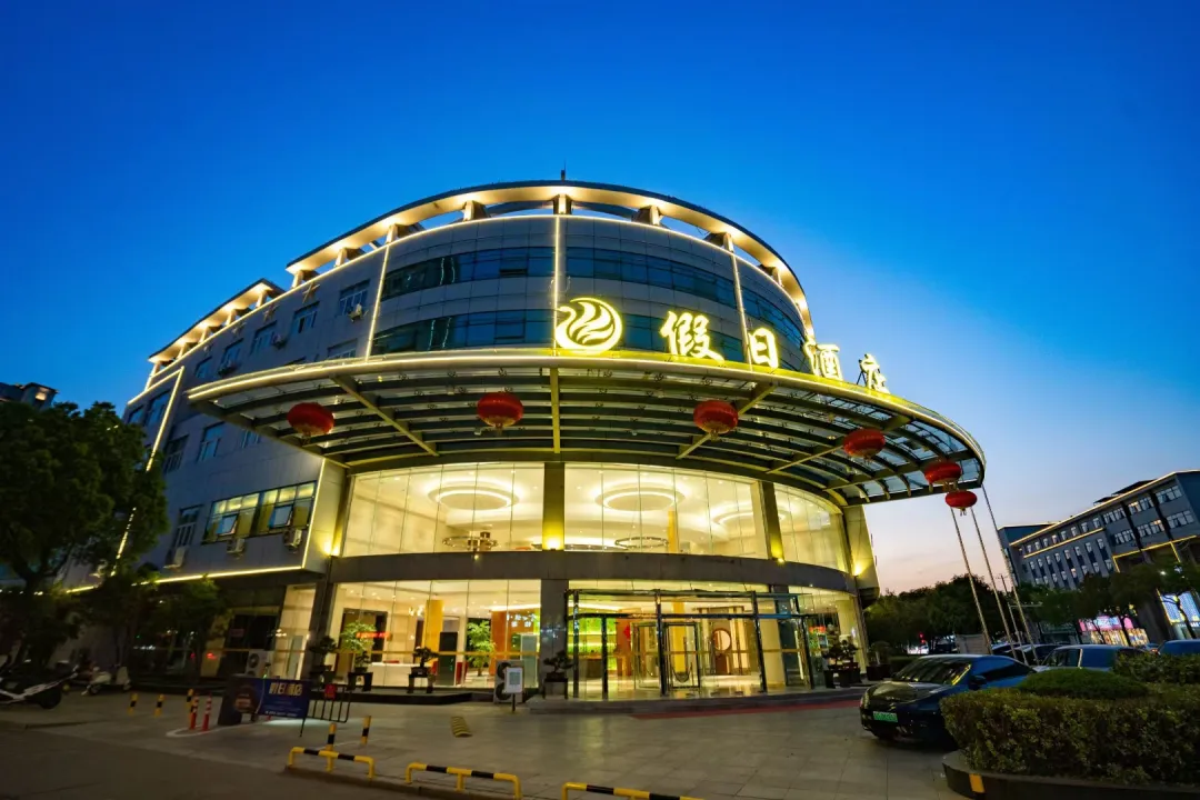 ff6df321f874c3afae3860b1812f3475-sz_900461