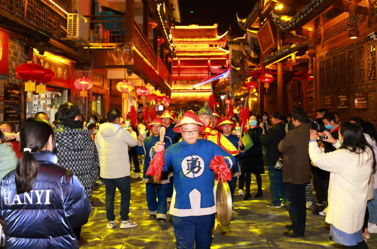 00000000AKwBMZVLWMvFrjEP