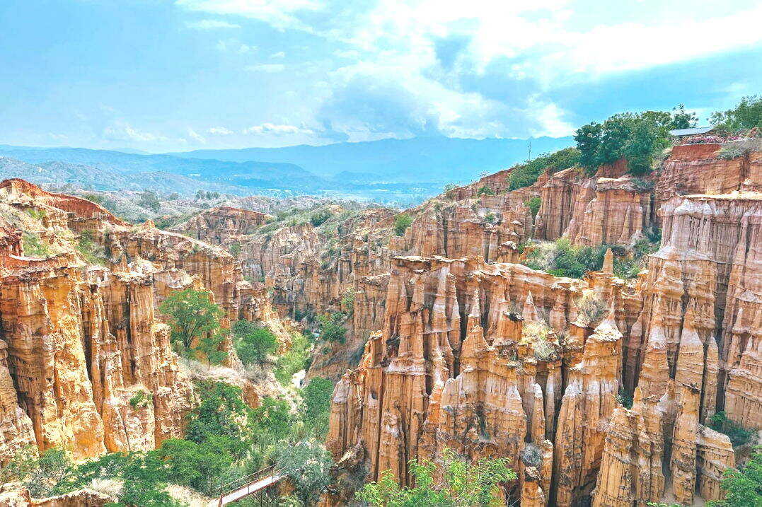 00000000GBCvIilEoYocXLuK